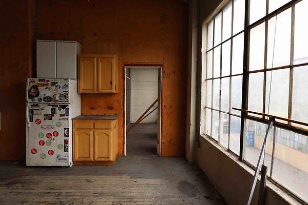 Industrial-Alley 125