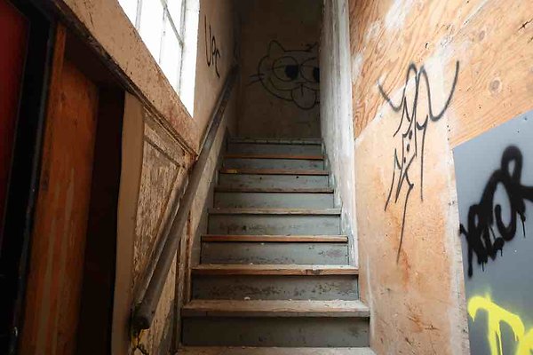 Industrial-Alley 197