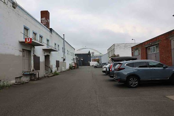 Industrial-Alley 21