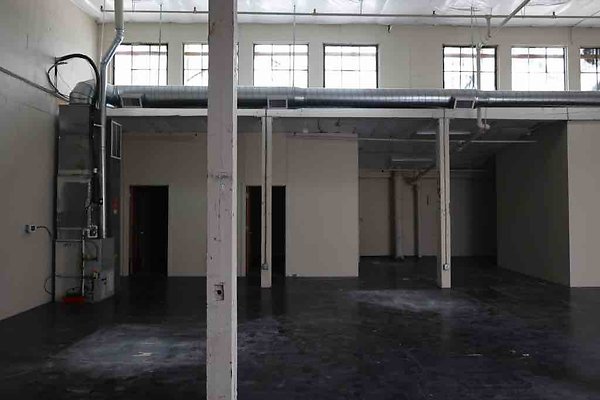 Industrial-Alley 112