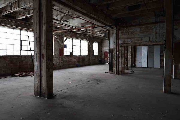 Industrial-Alley 240