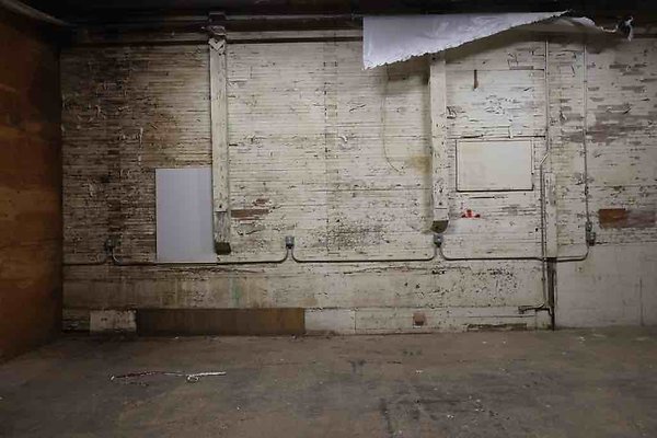 Industrial-Alley 174