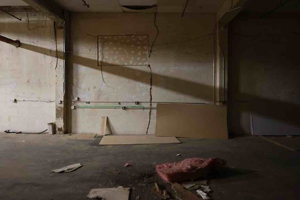 Industrial-Alley 176