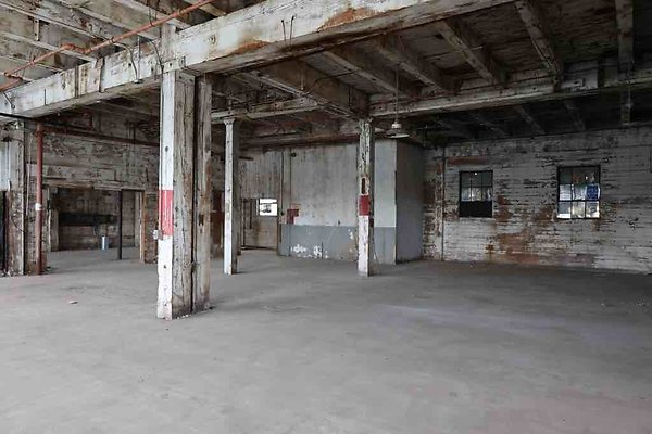 Industrial-Alley 243