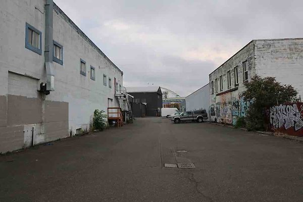 Industrial-Alley 24