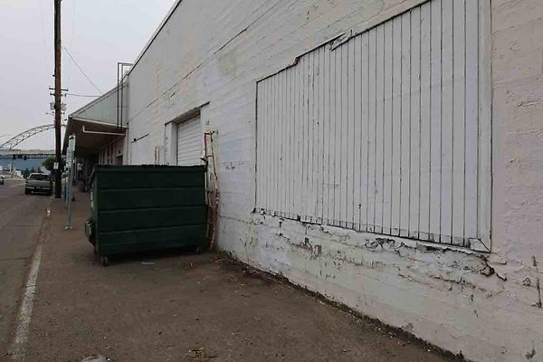 Industrial-Alley 187