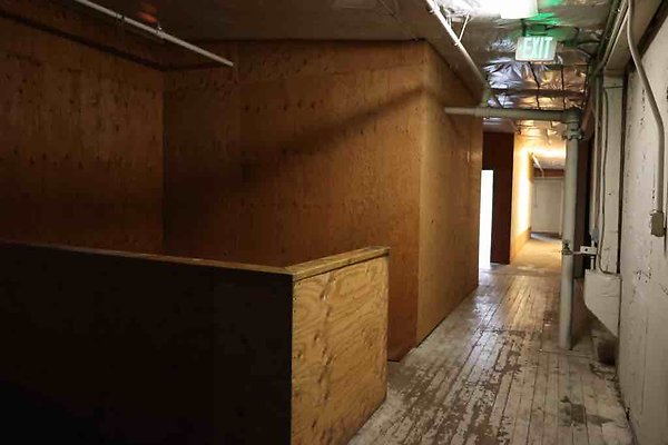 Industrial-Alley 118