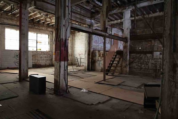 Industrial-Alley 264