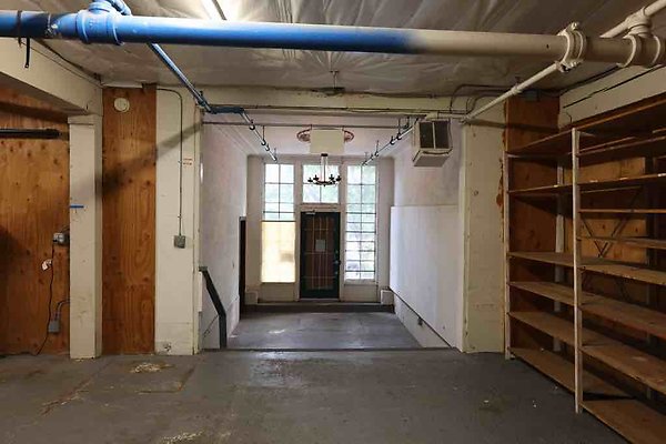 Industrial-Alley 81