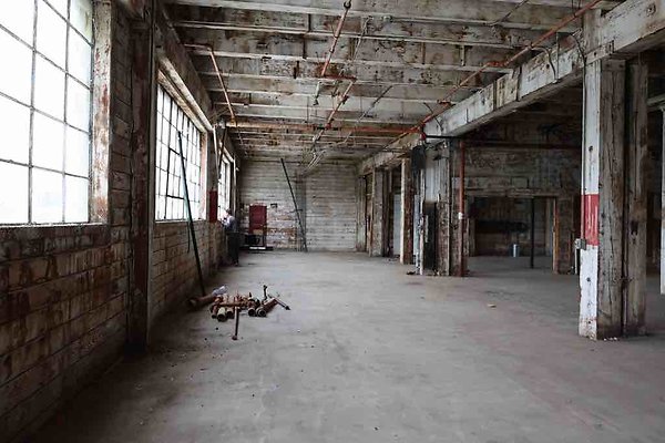 Industrial-Alley 244
