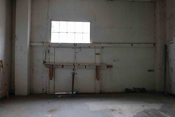 Industrial-Alley 203