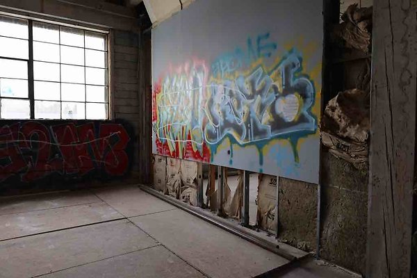 Industrial-Alley 216