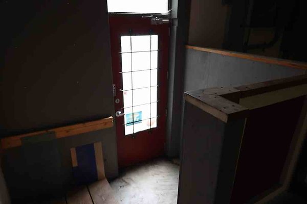 Industrial-Alley 136