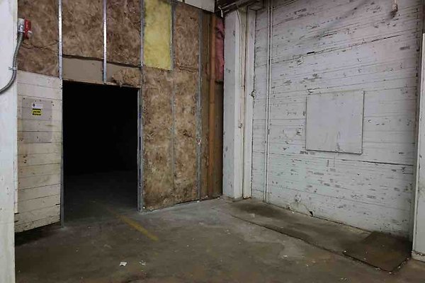 Industrial-Alley 172