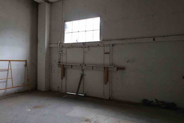 Industrial-Alley 206