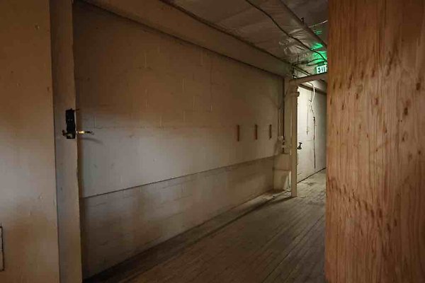 Industrial-Alley 116