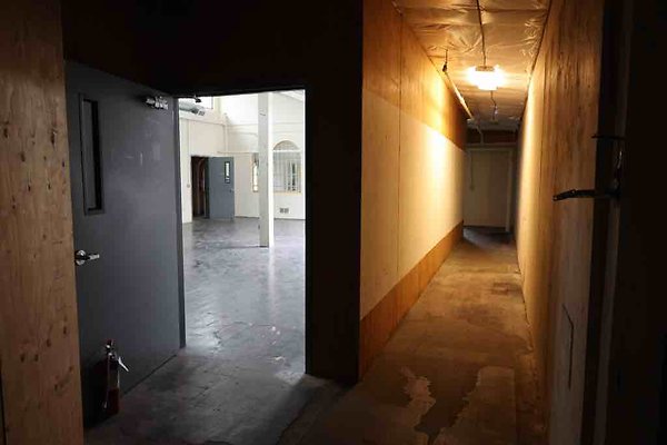 Industrial-Alley 110